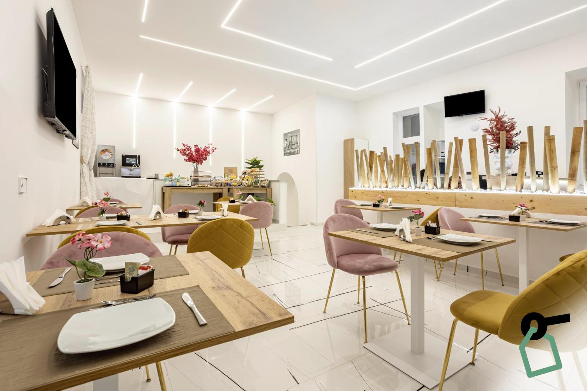 Hotiday Room Collection - Napoli Sant'Arcangelo 外观 照片