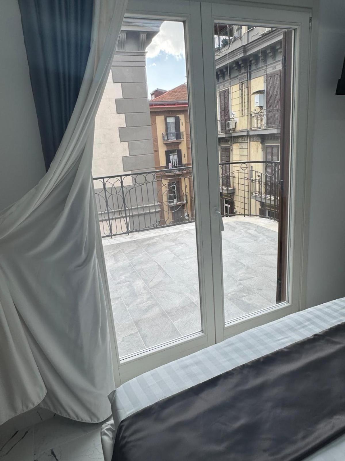 Hotiday Room Collection - Napoli Sant'Arcangelo 外观 照片
