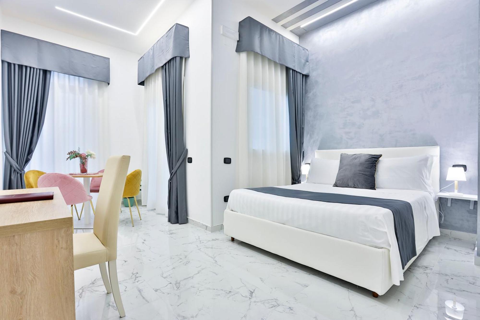 Hotiday Room Collection - Napoli Sant'Arcangelo 外观 照片