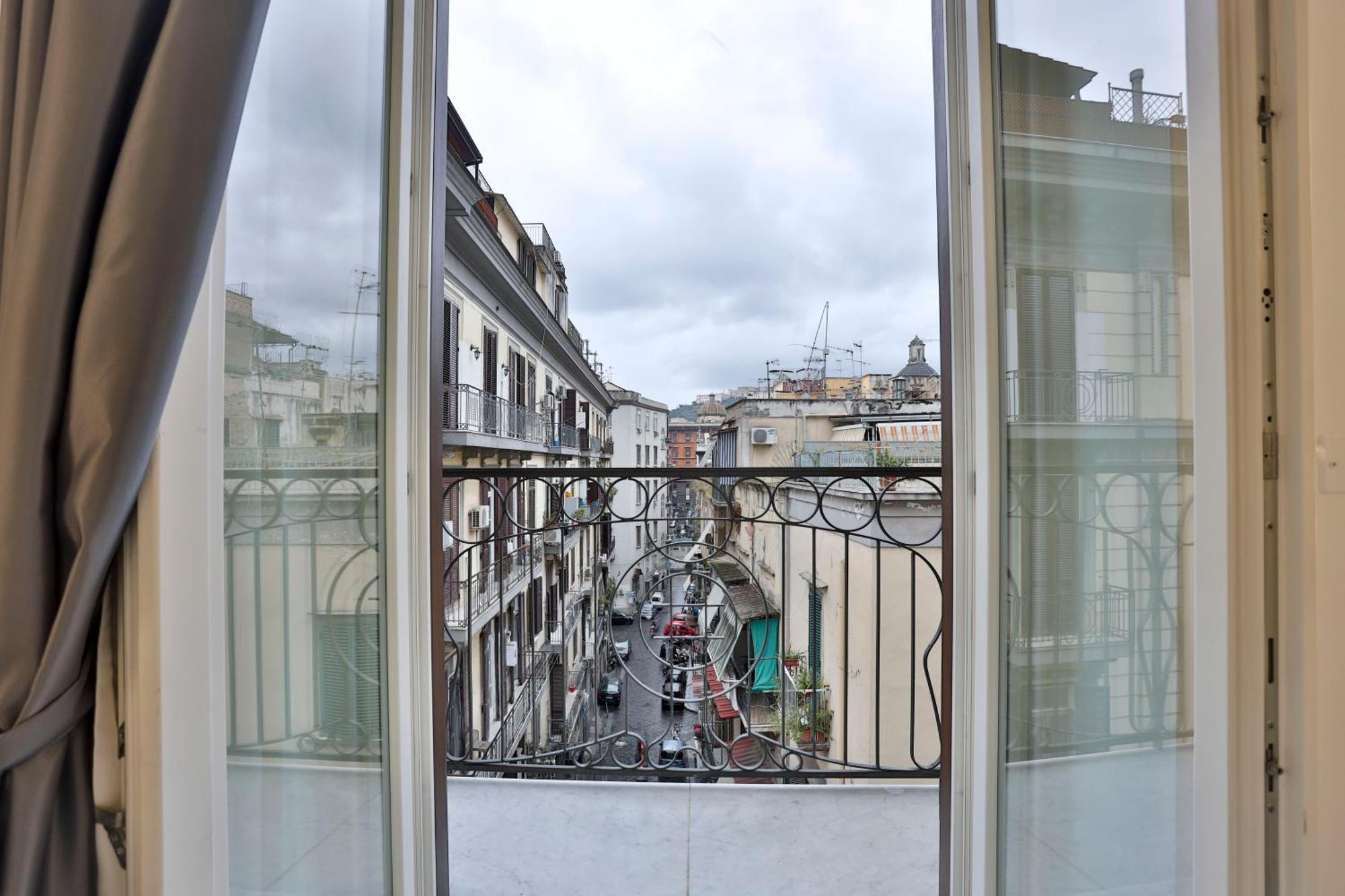 Hotiday Room Collection - Napoli Sant'Arcangelo 外观 照片